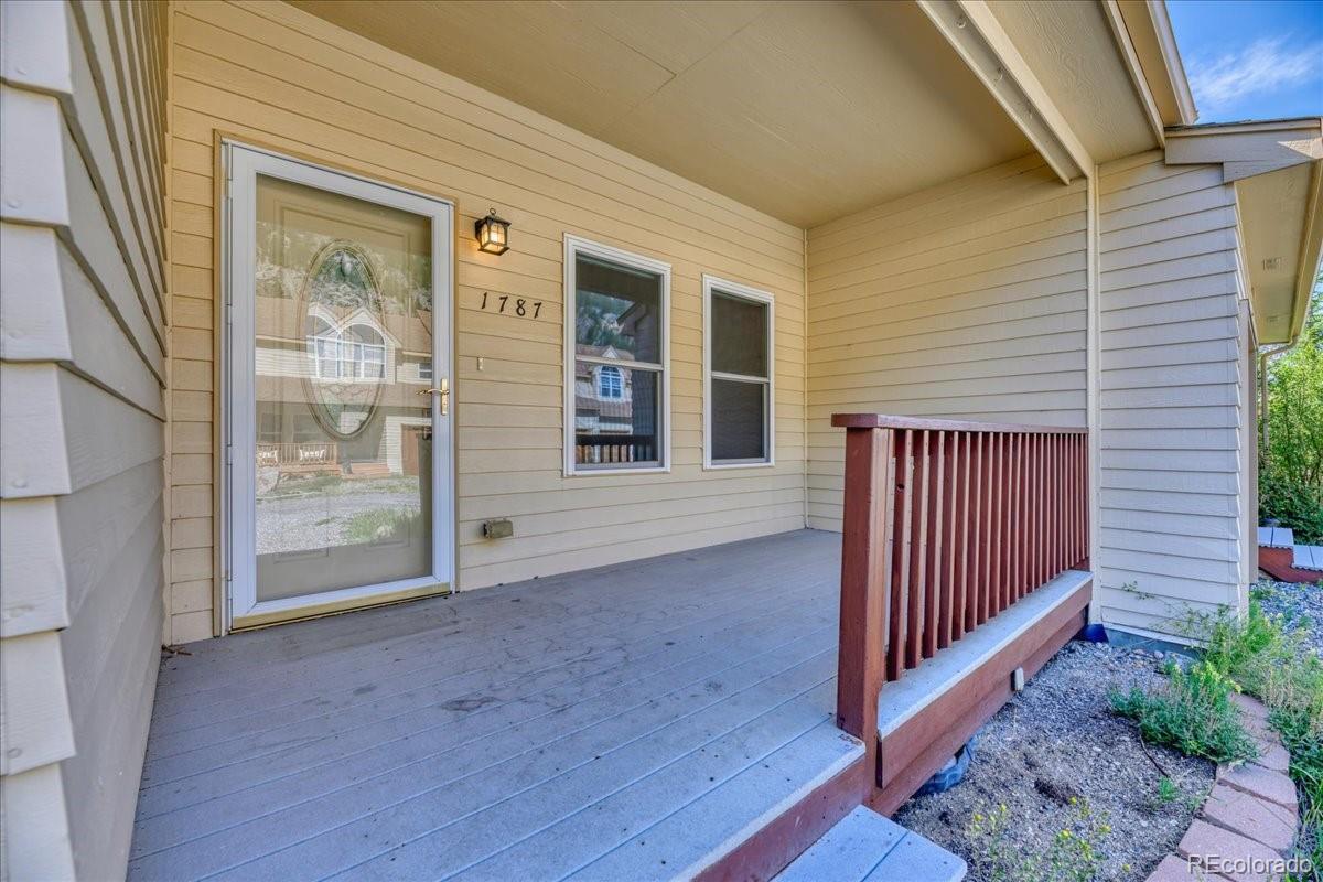 1787 Mountain Creek Drive Unit: 14