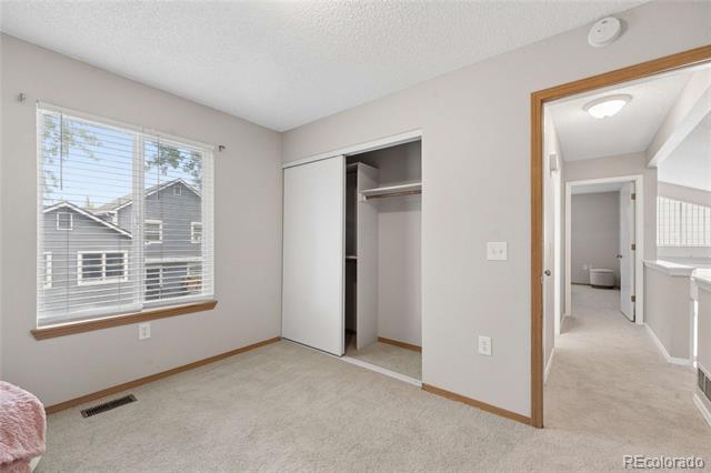 3734 Canterbury Circle