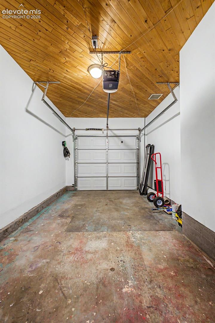 104 Sitka Drive