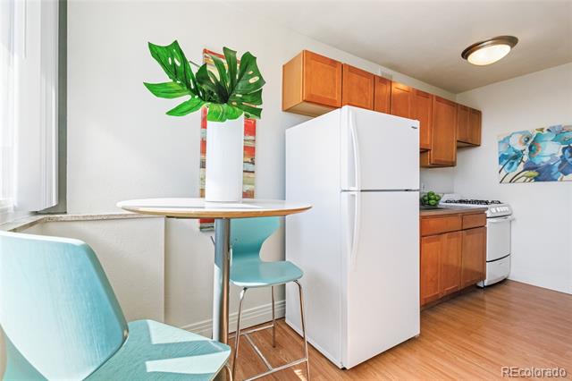 1196 N Grant Street Unit: 405