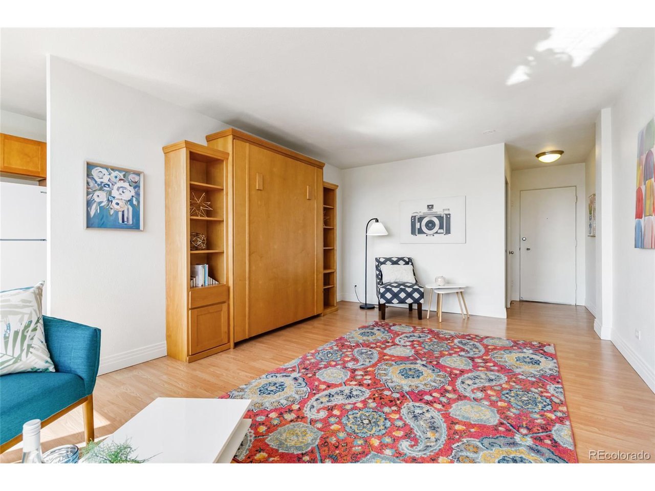 1196 N Grant St 405