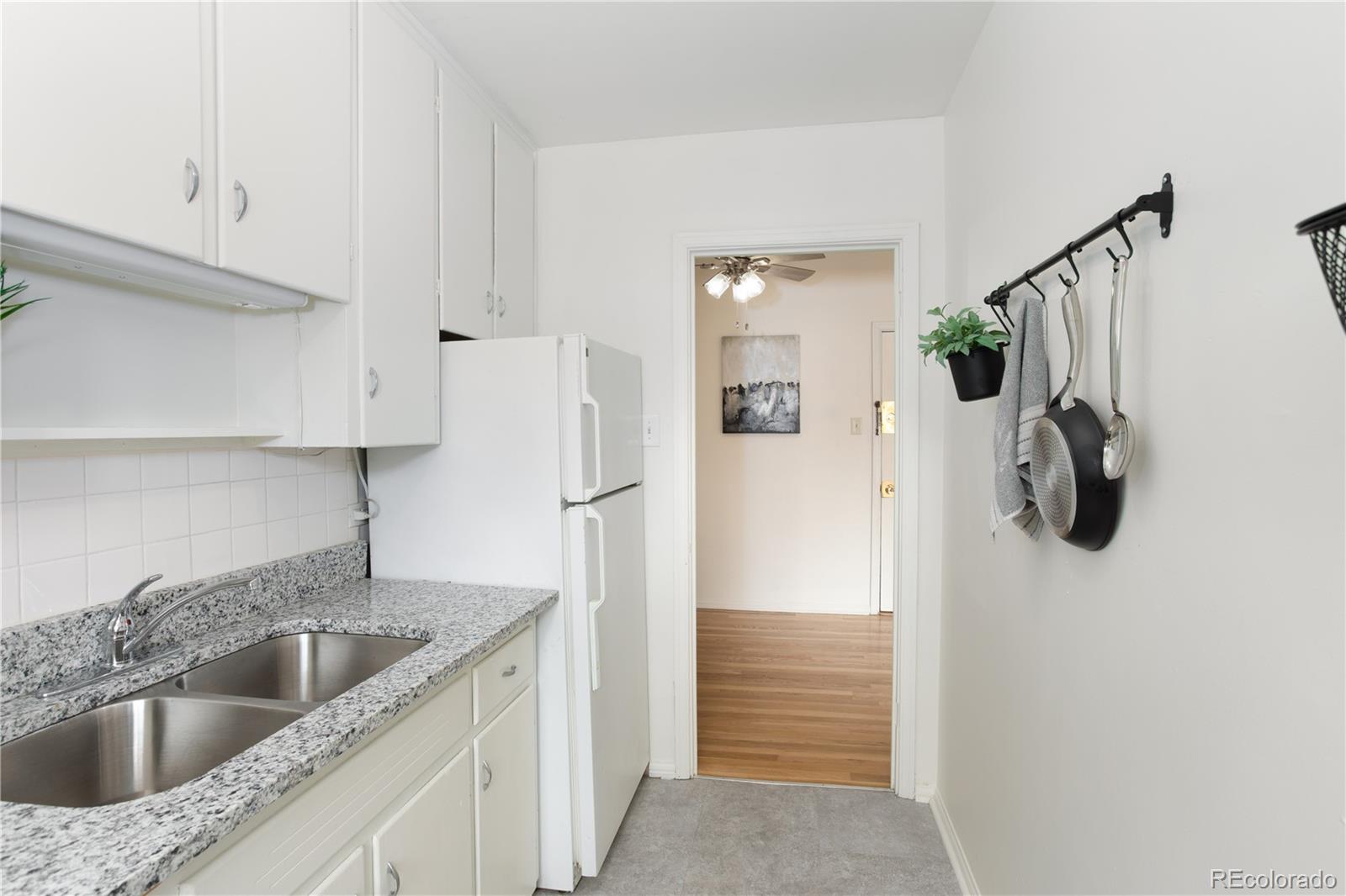 85 N Grant Street Unit: 27