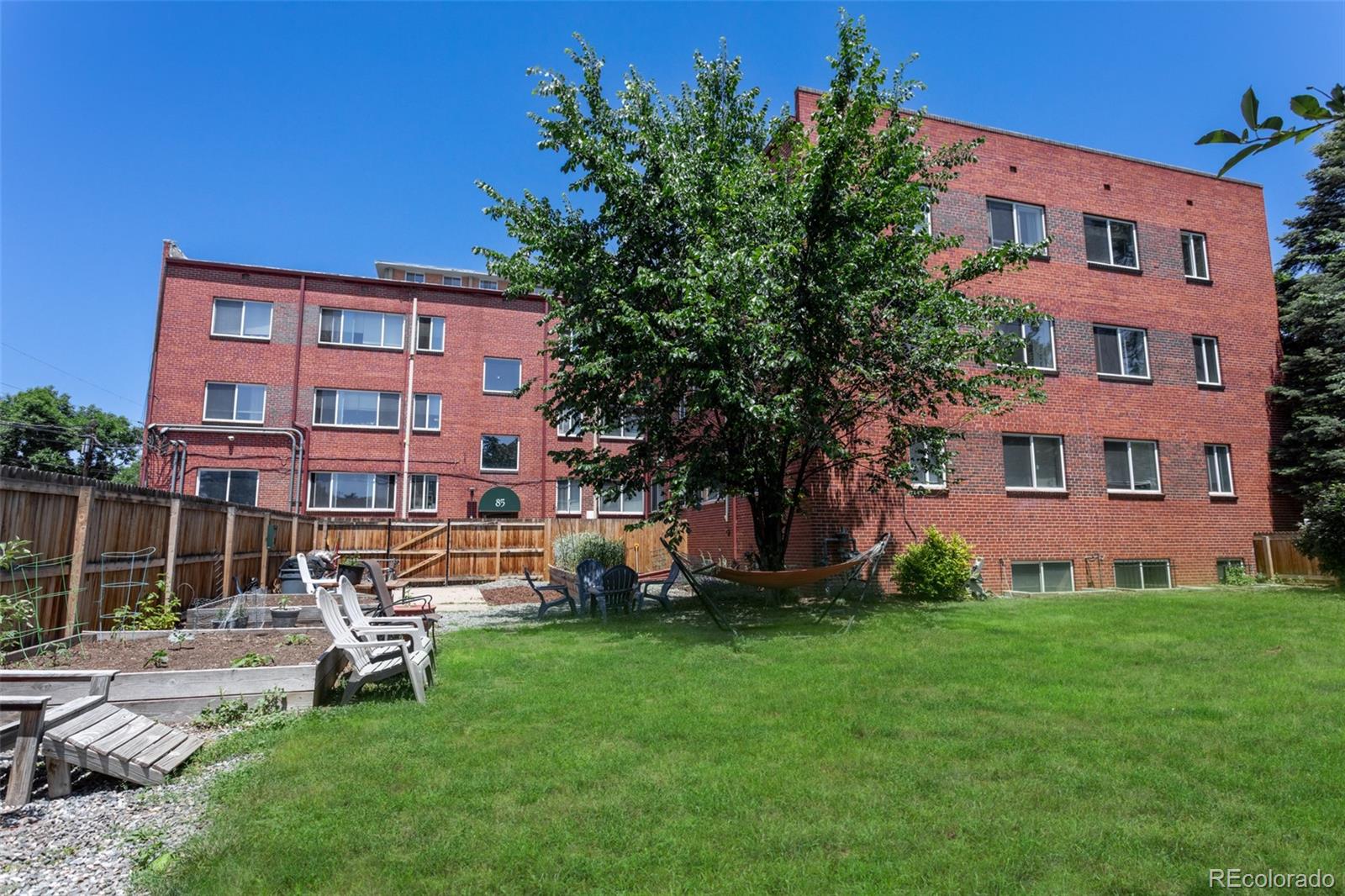 85 N Grant Street Unit: 27