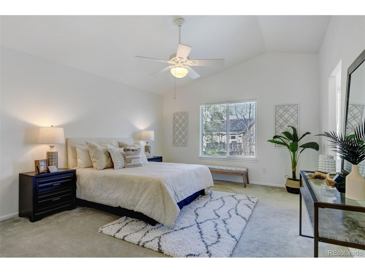 1884 Wilson Cir