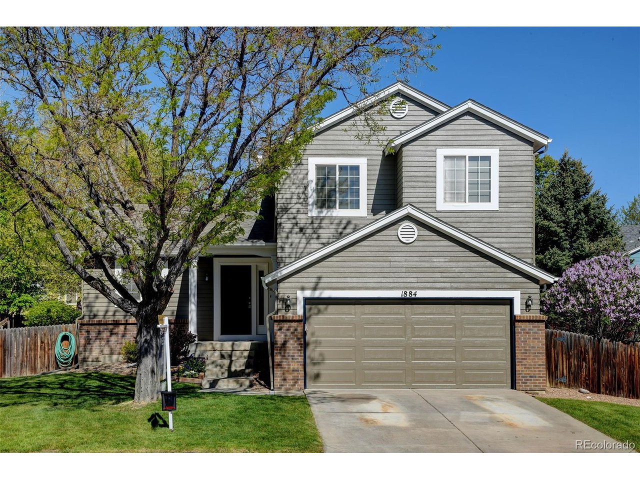 1884 Wilson Cir