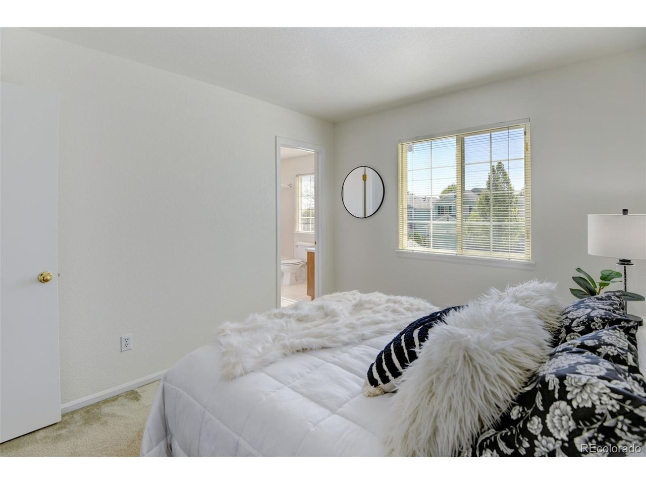 1884 Wilson Cir