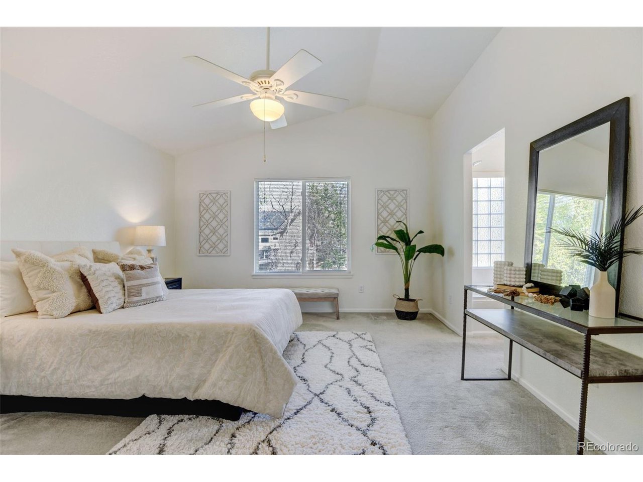 1884 Wilson Cir