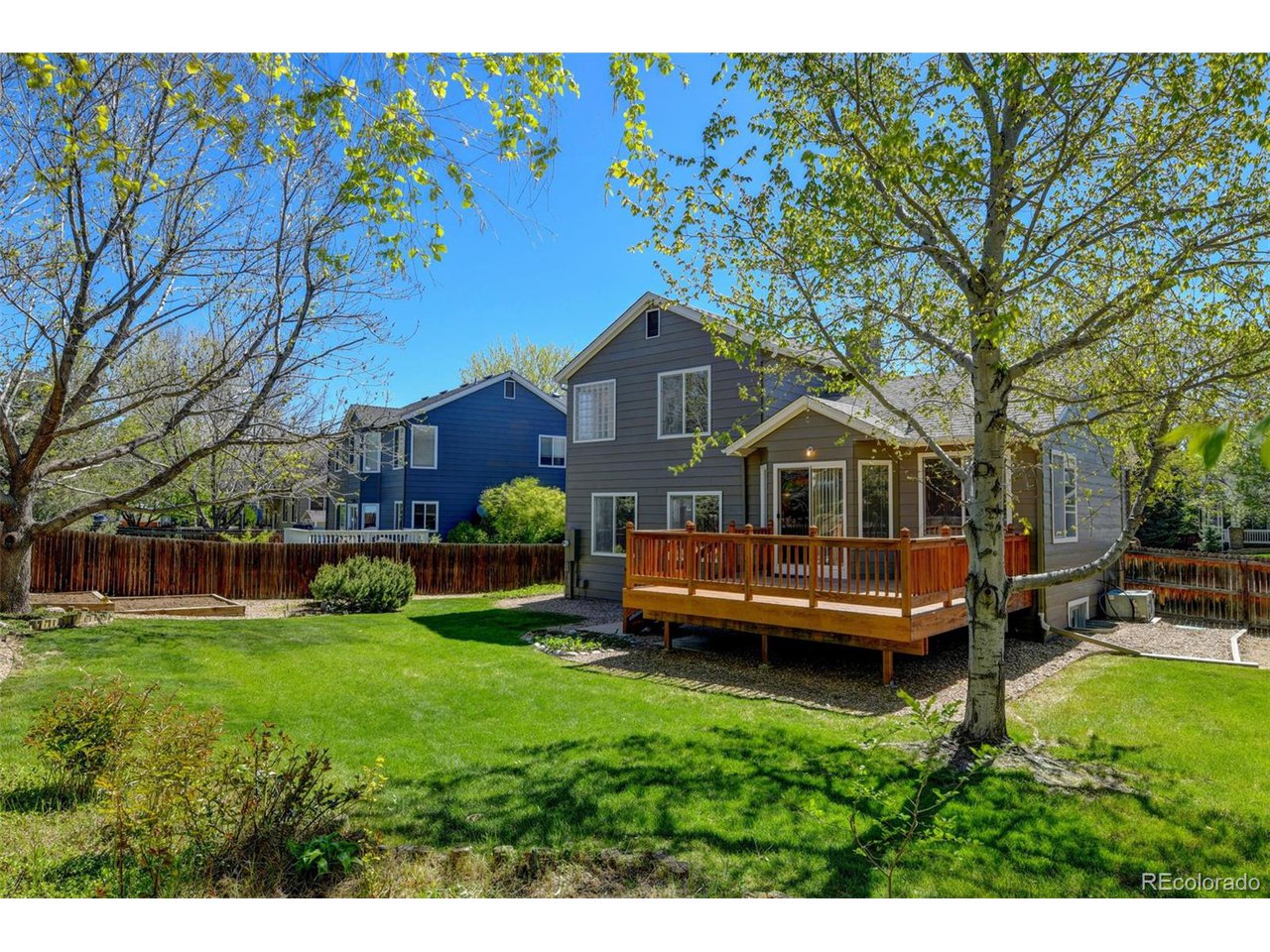 1884 Wilson Cir