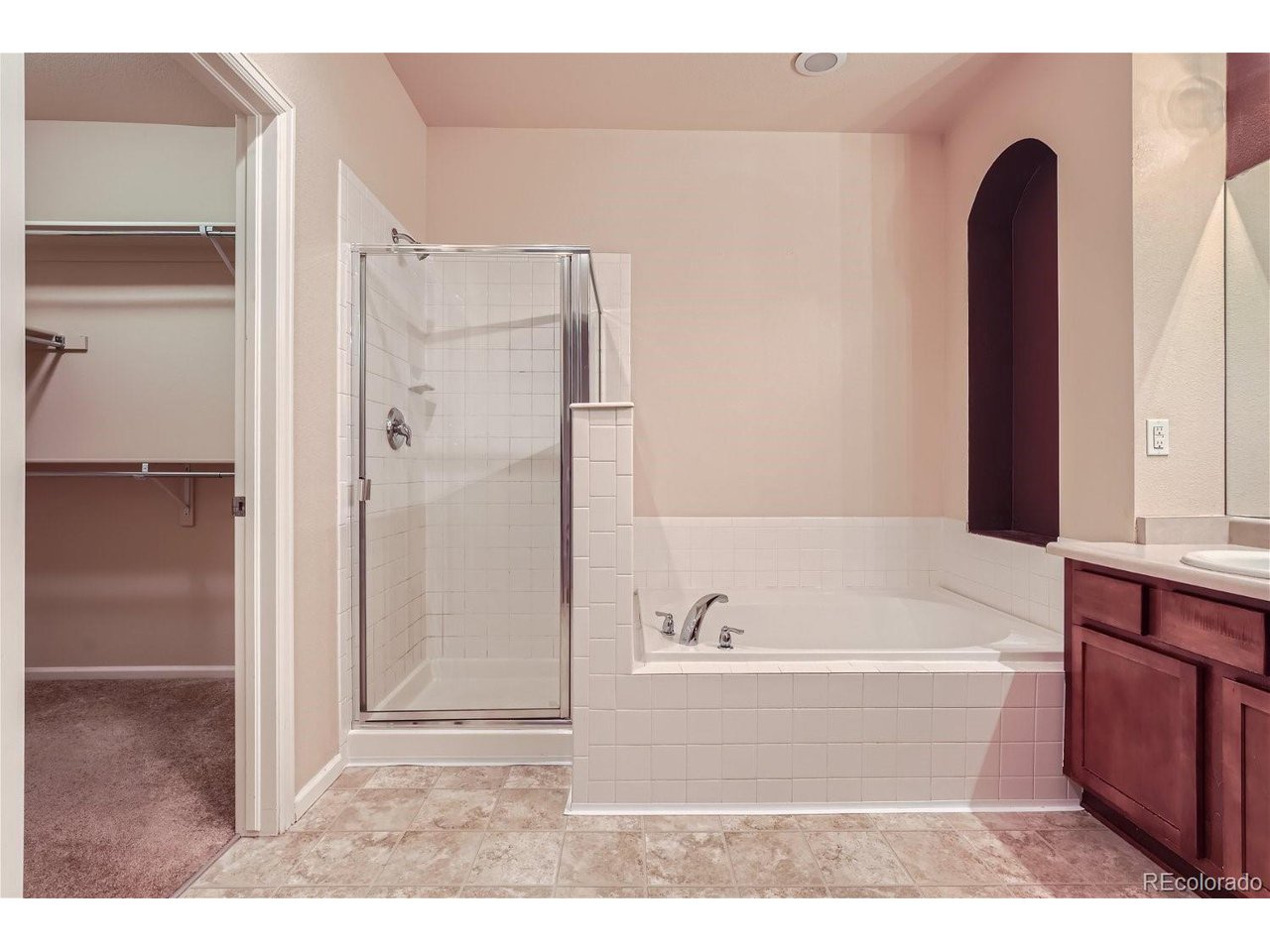 11214 Osage Cir B