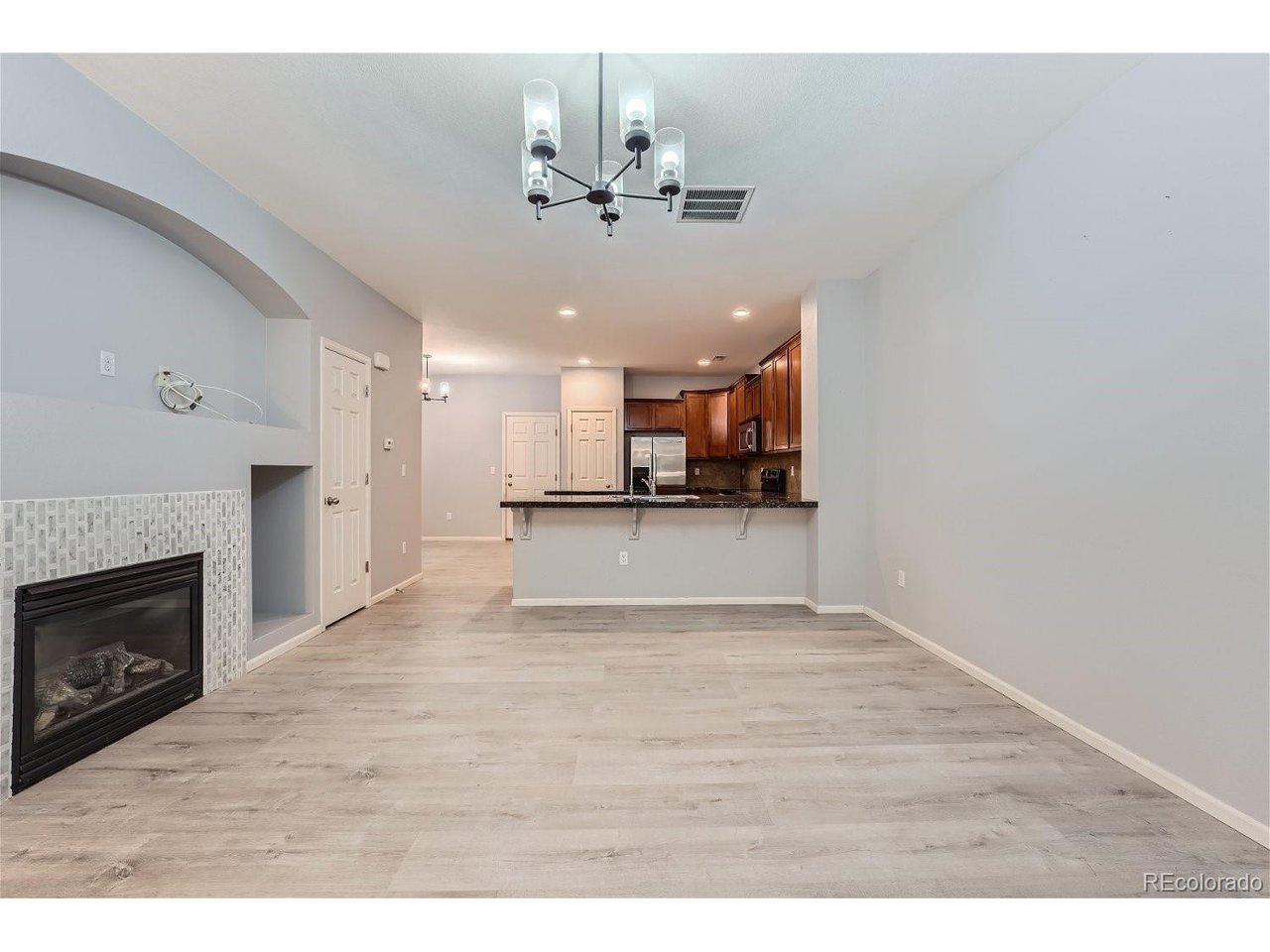 11214 Osage Cir B