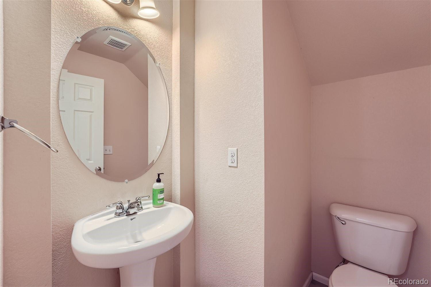 11214 Osage Circle Unit: B