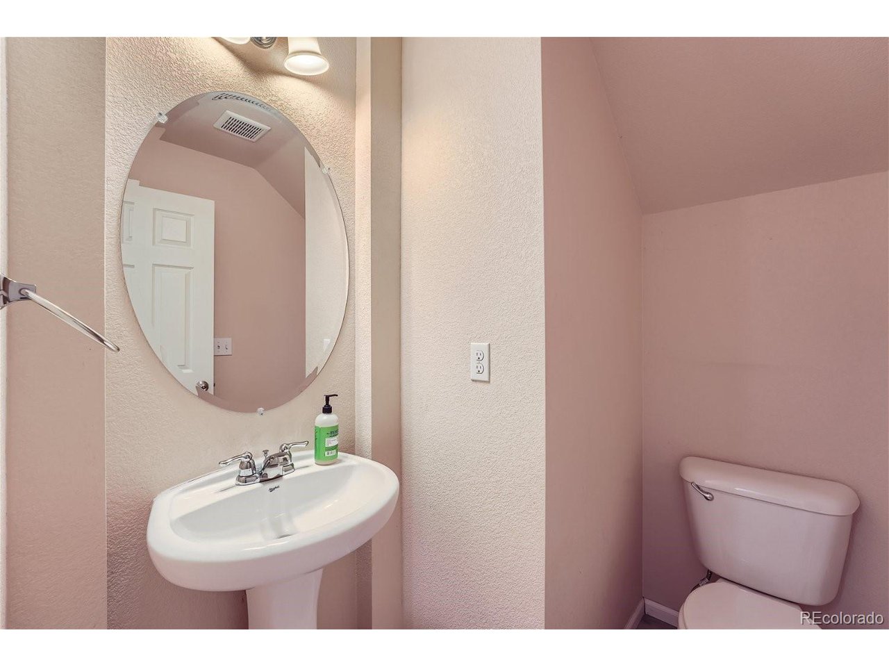 11214 Osage Cir B