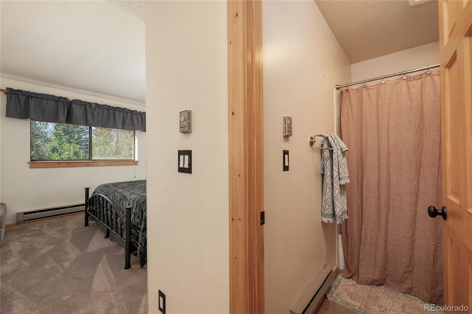 220 GCR 702 Unit: 20-301