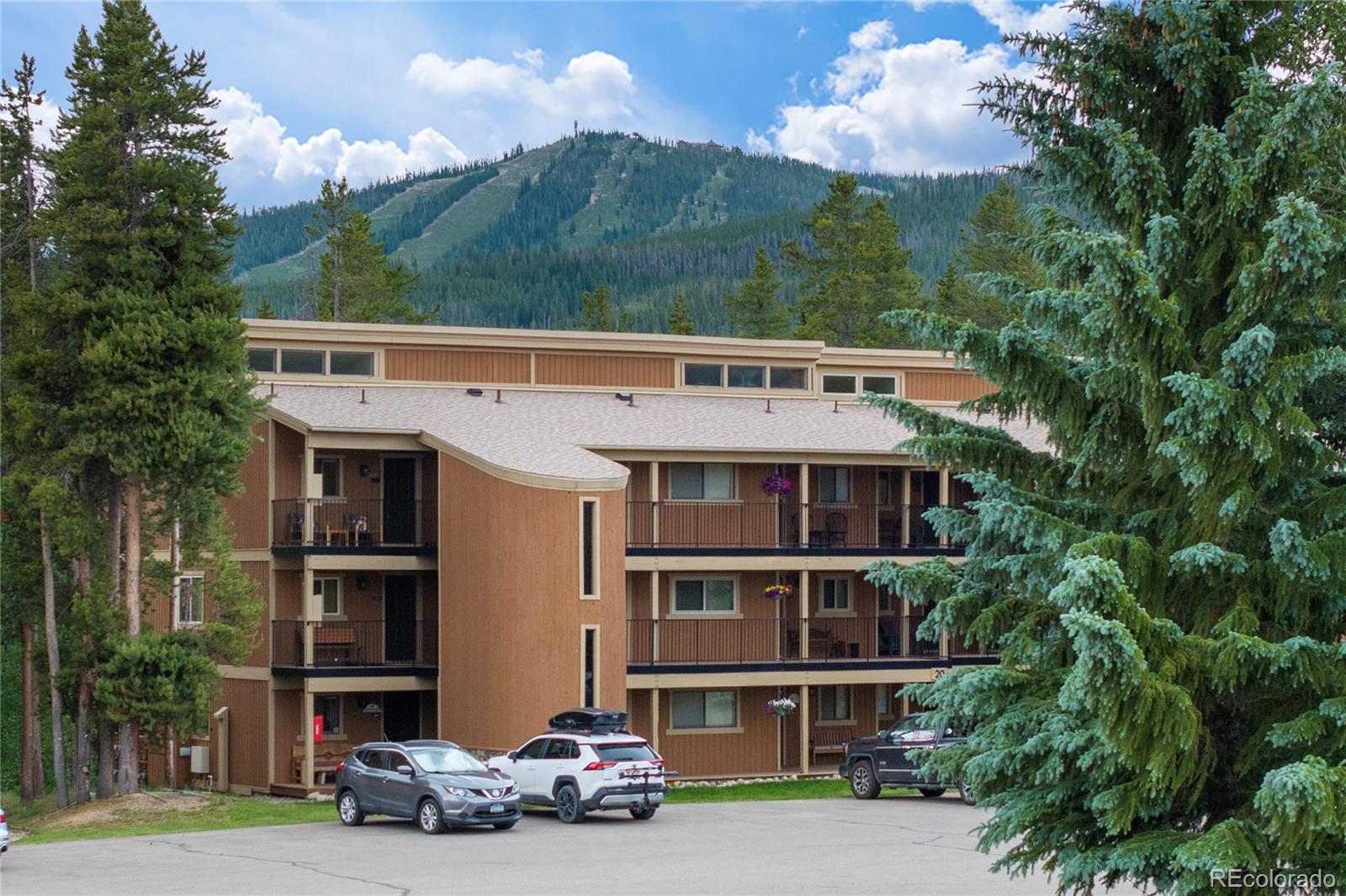 220 GCR 702 Unit: 20-301