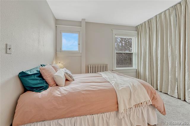 1100 N Marion Street Unit: 4