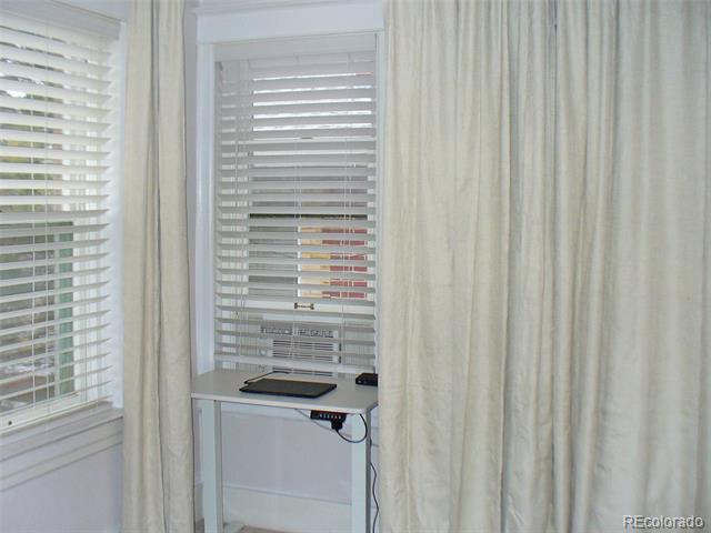 1100 N Marion Street Unit: 4