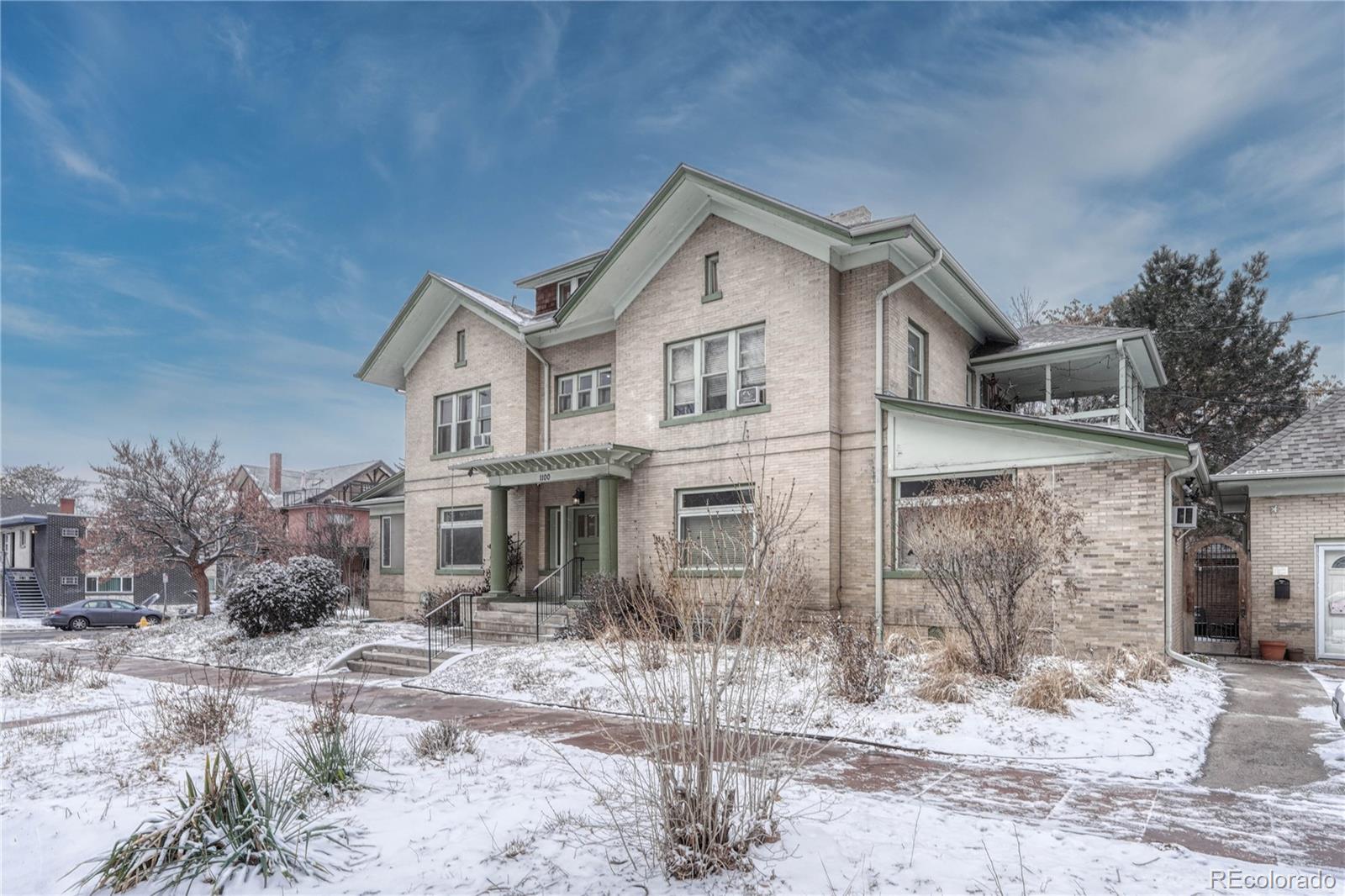 1100 N Marion Street Unit: 4