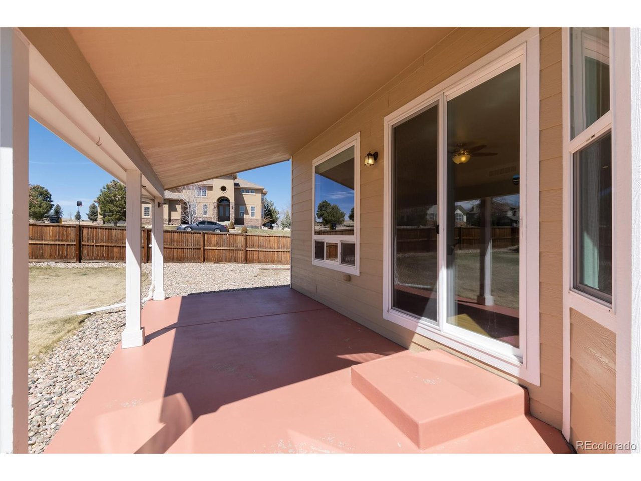 7801 Universal Ct