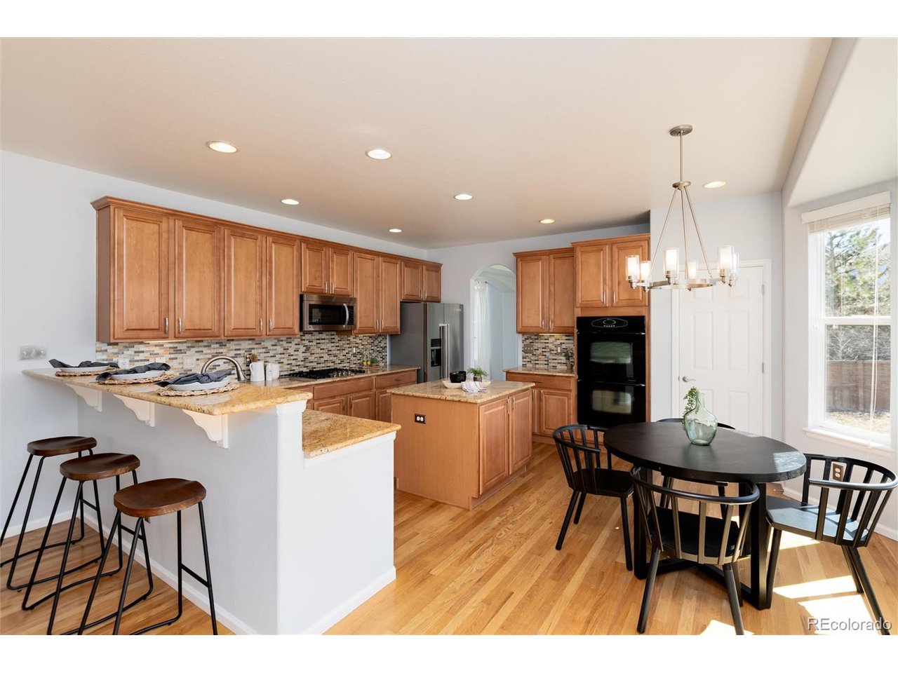 7801 Universal Ct
