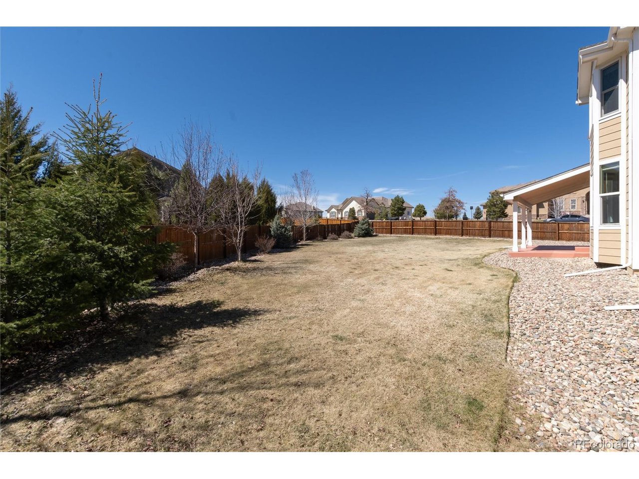 7801 Universal Ct