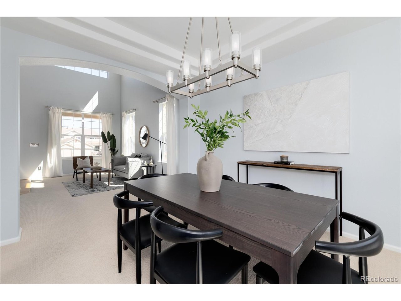 7801 Universal Ct