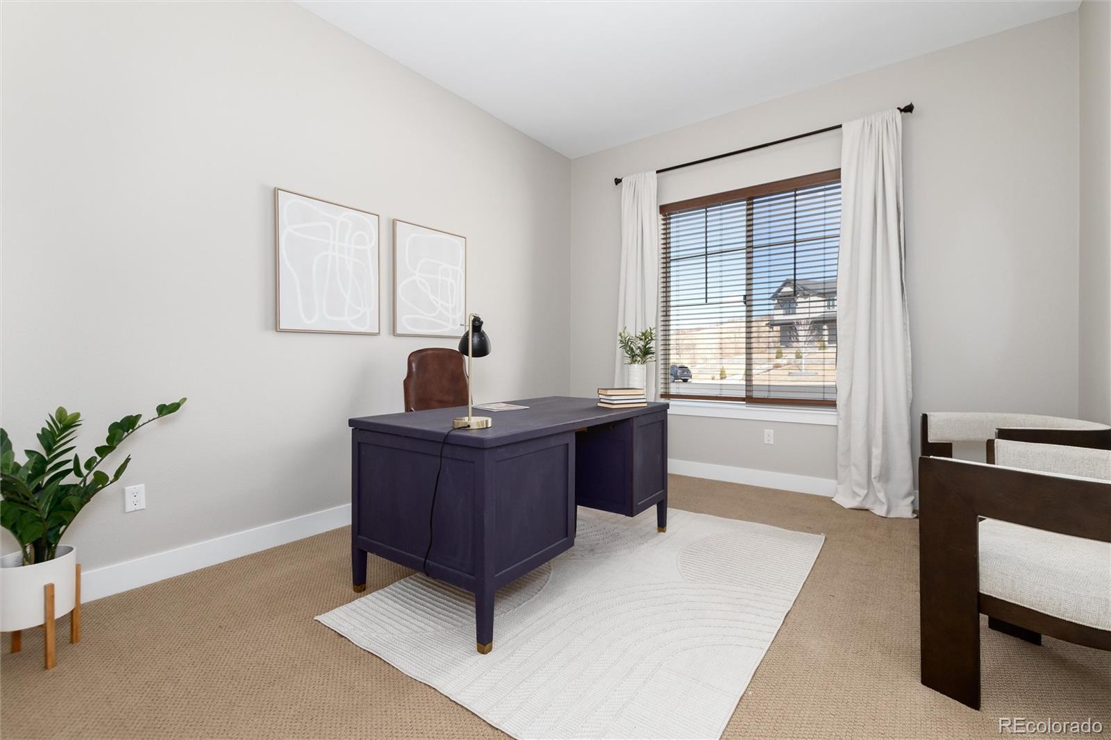 372 Castlemaine Court