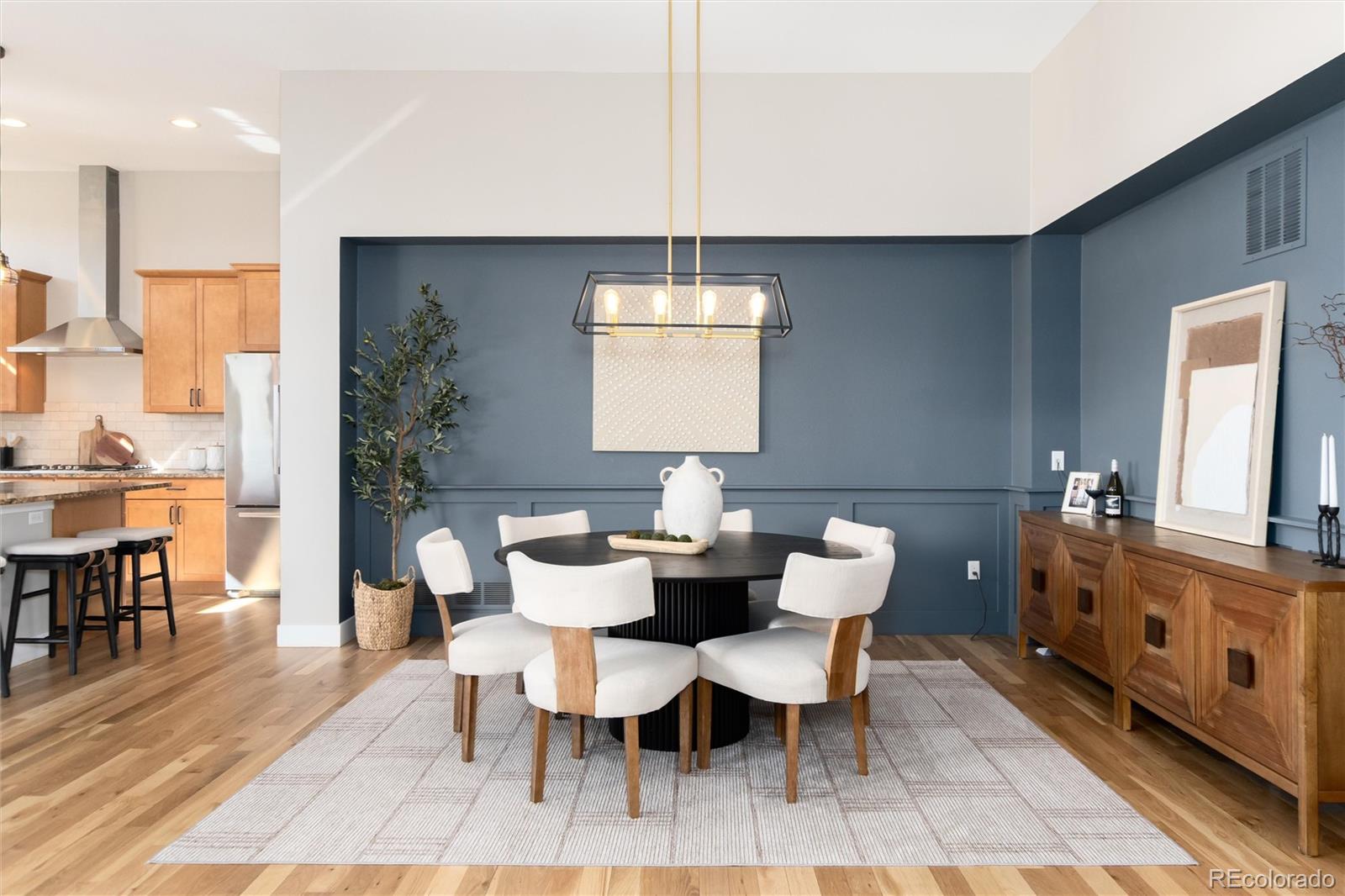 372 Castlemaine Court