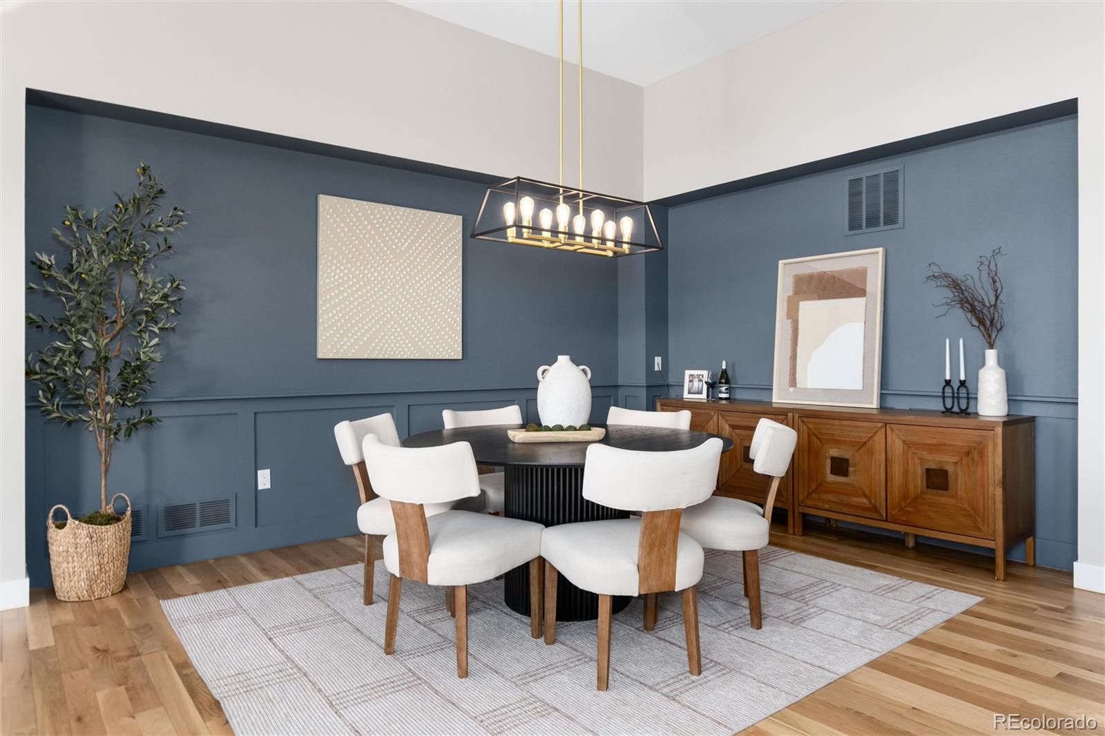 372 Castlemaine Court