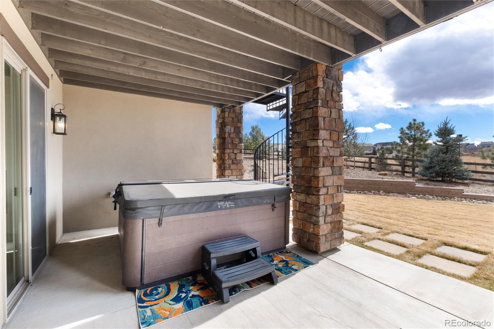 372 Castlemaine Court