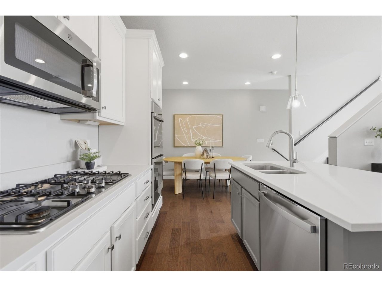 8343 Rivulet Pt