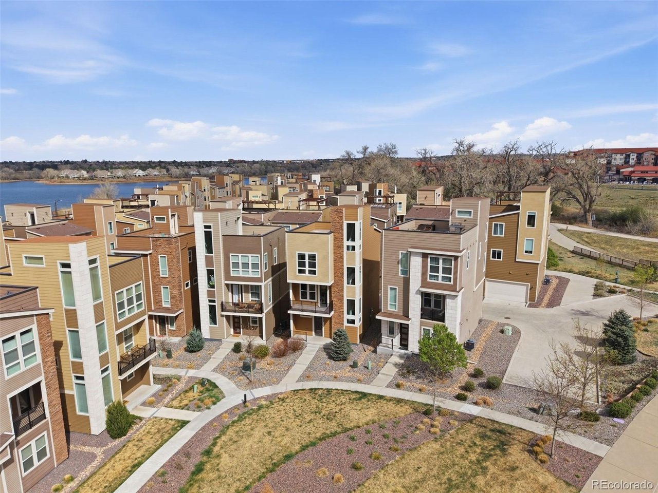 8343 Rivulet Pt