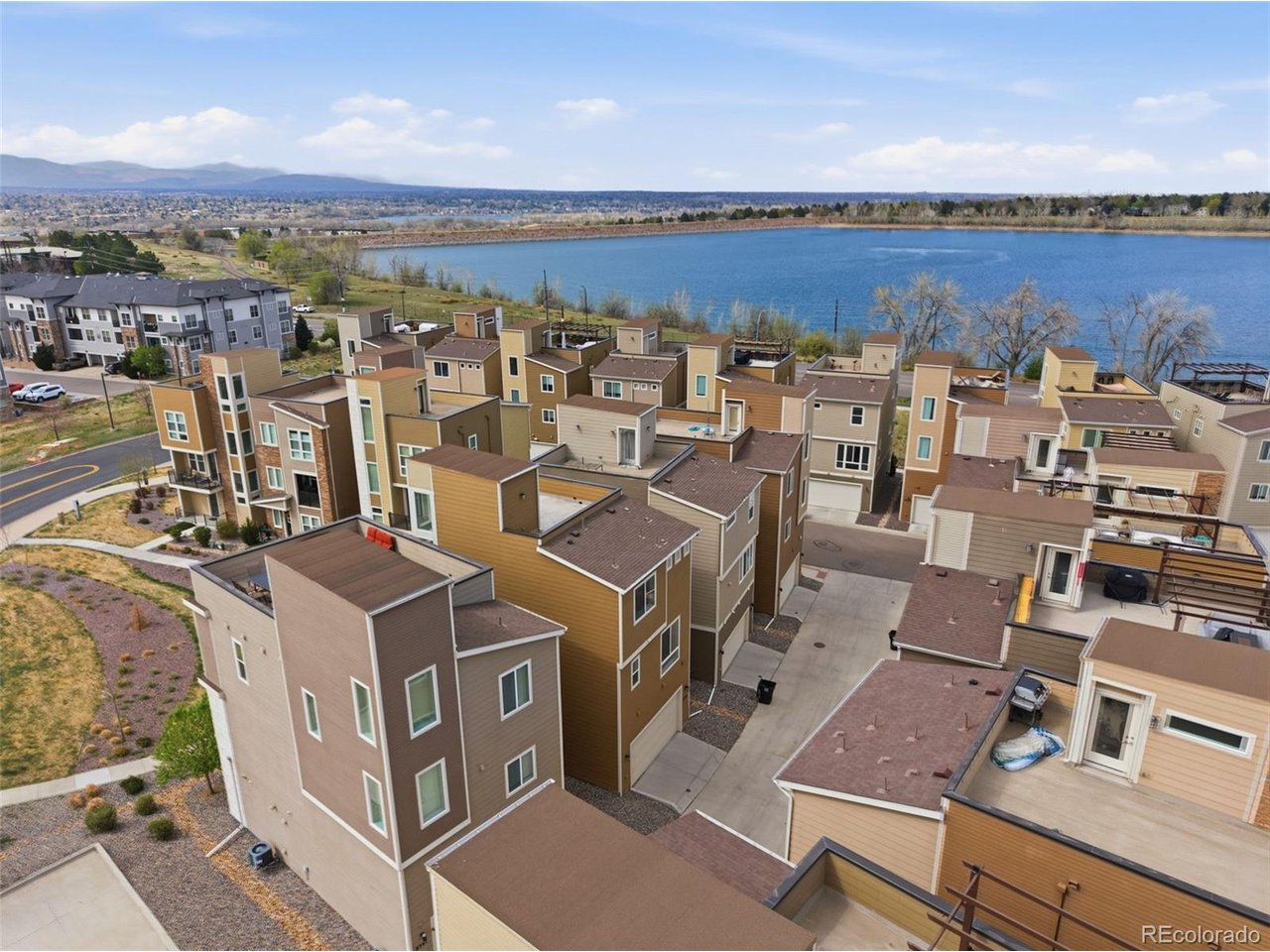 8343 Rivulet Pt