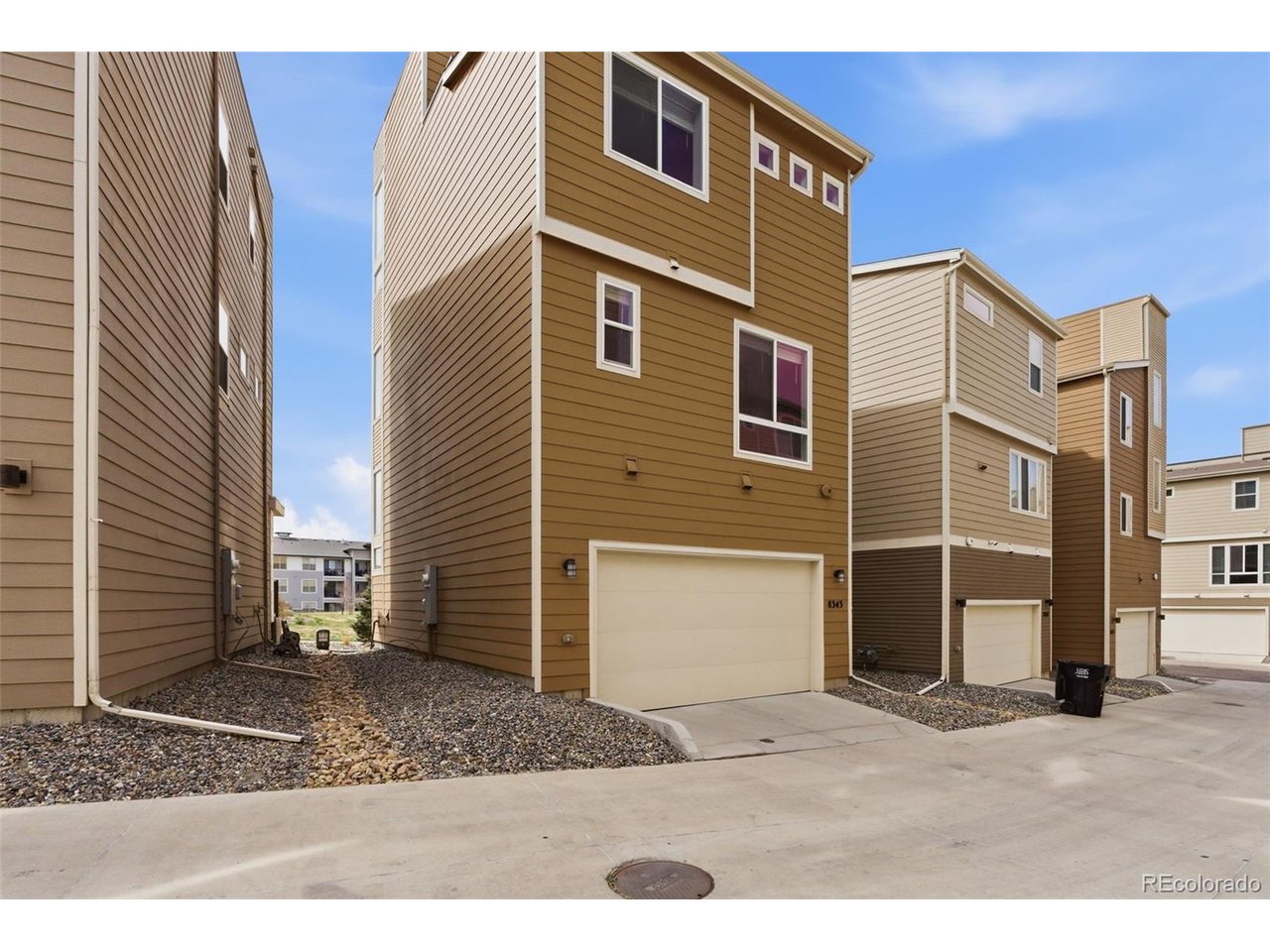 8343 Rivulet Pt