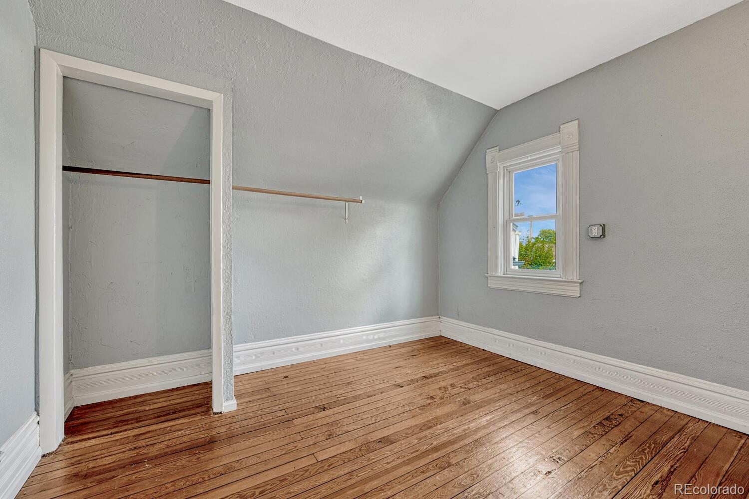 3220 N Williams Street