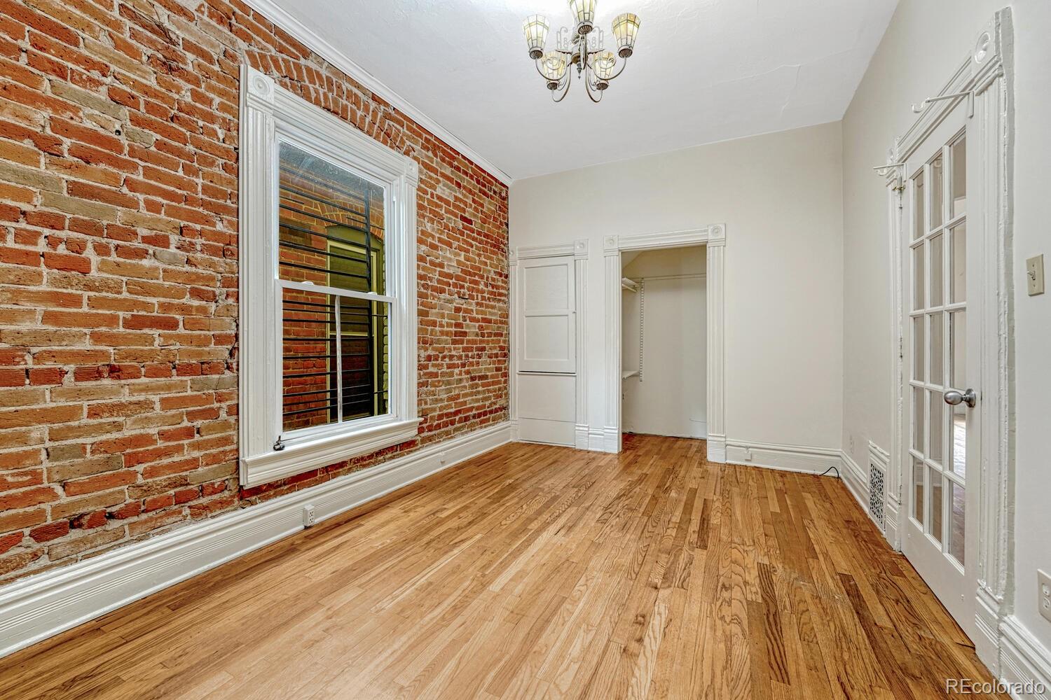 3220 N Williams Street