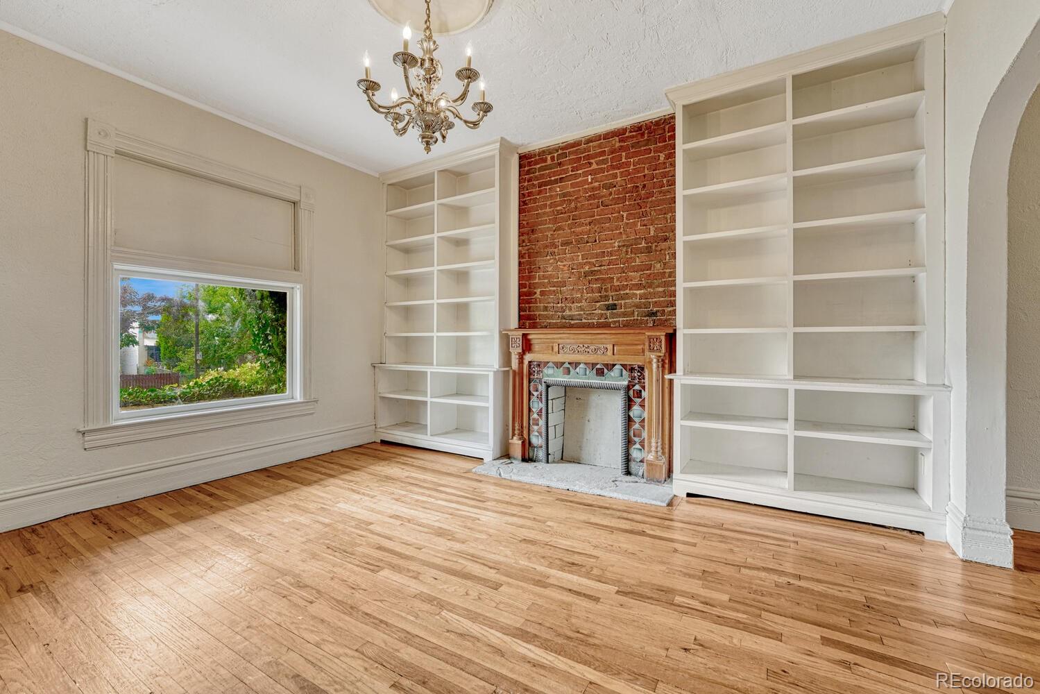 3220 N Williams Street