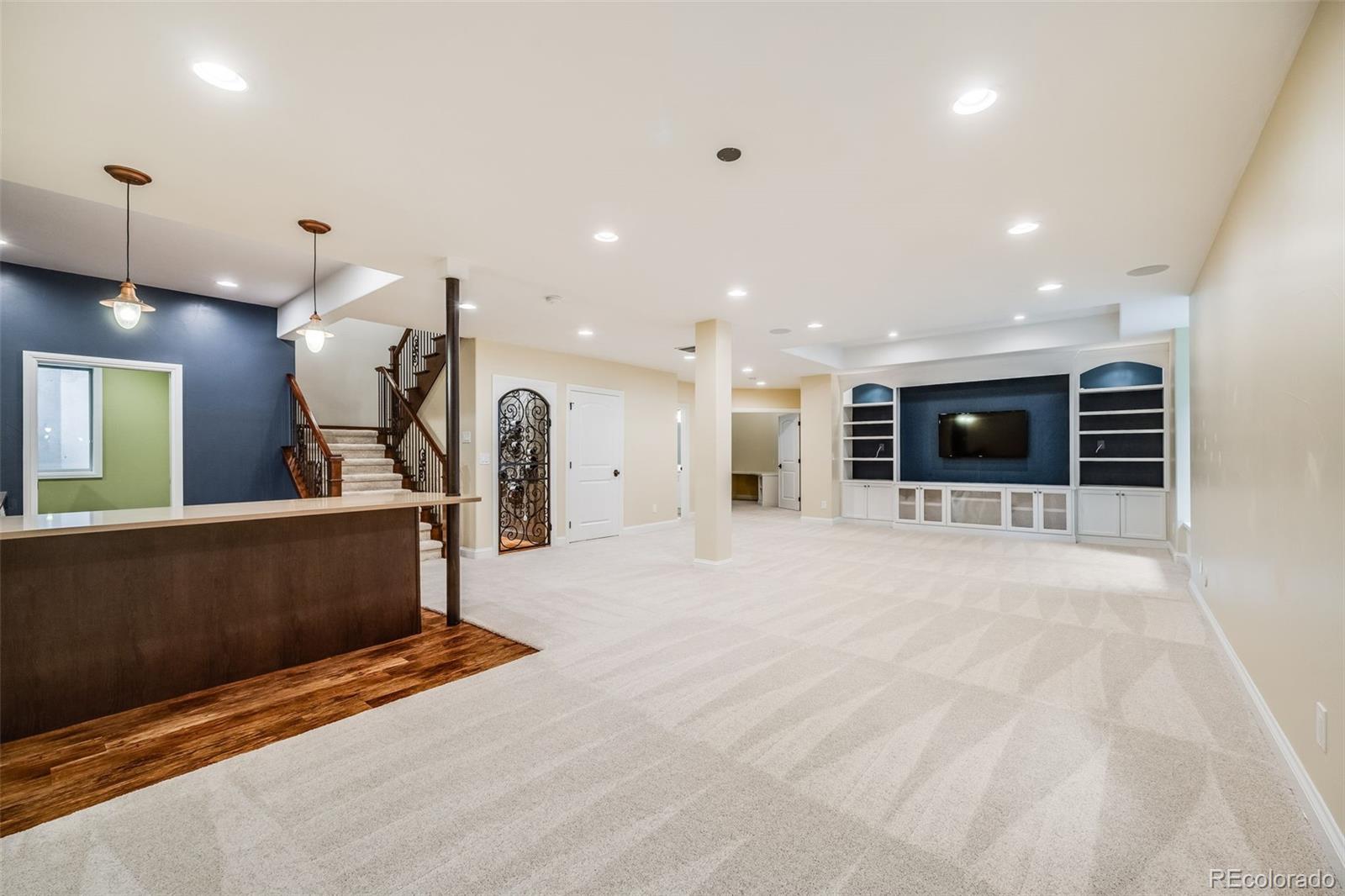 2362 Spruce Way