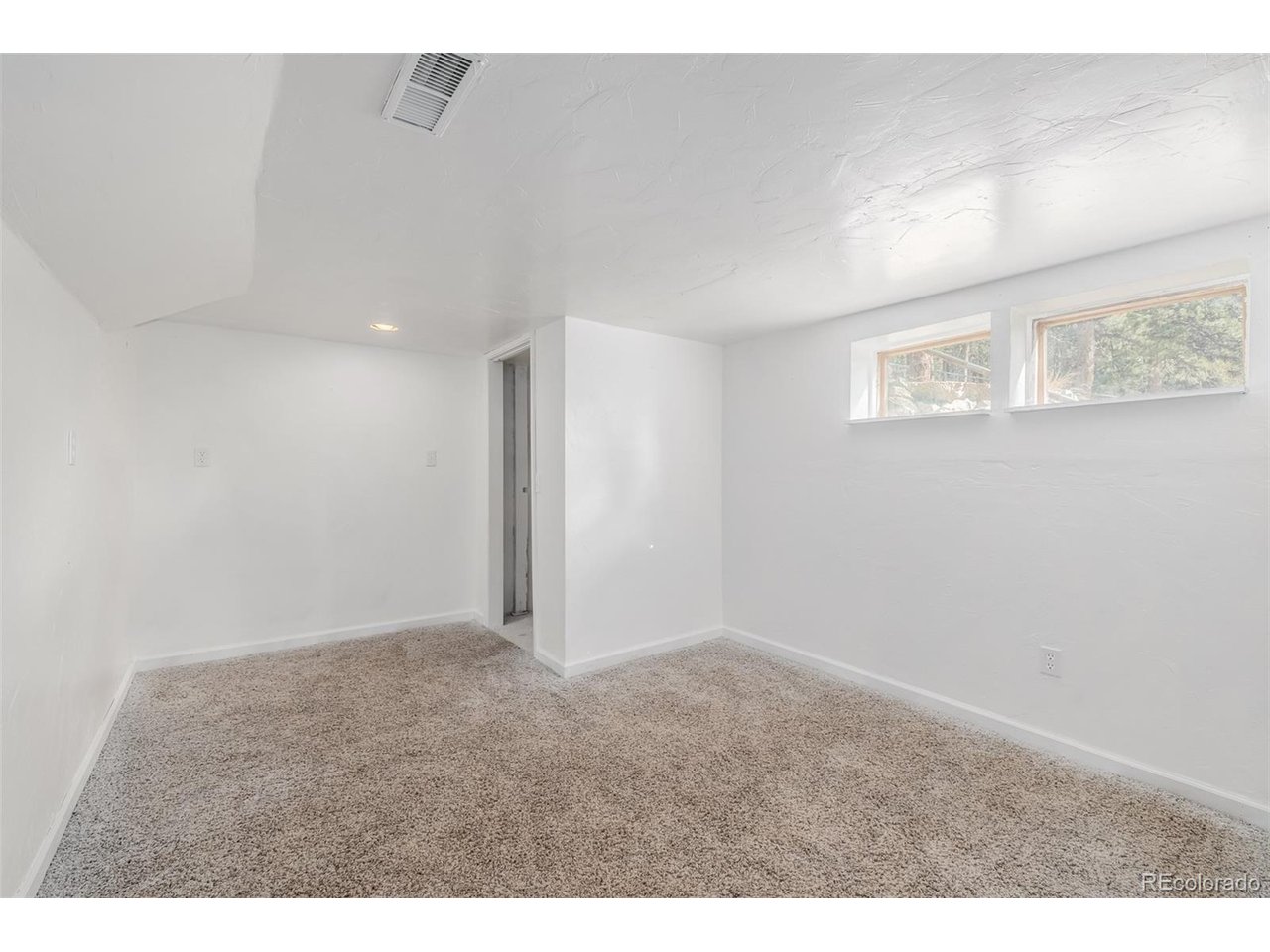 15544 S Wandcrest Dr