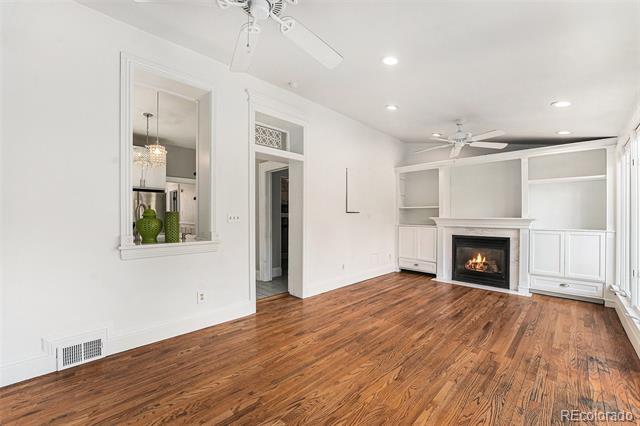 568 Galapago Street