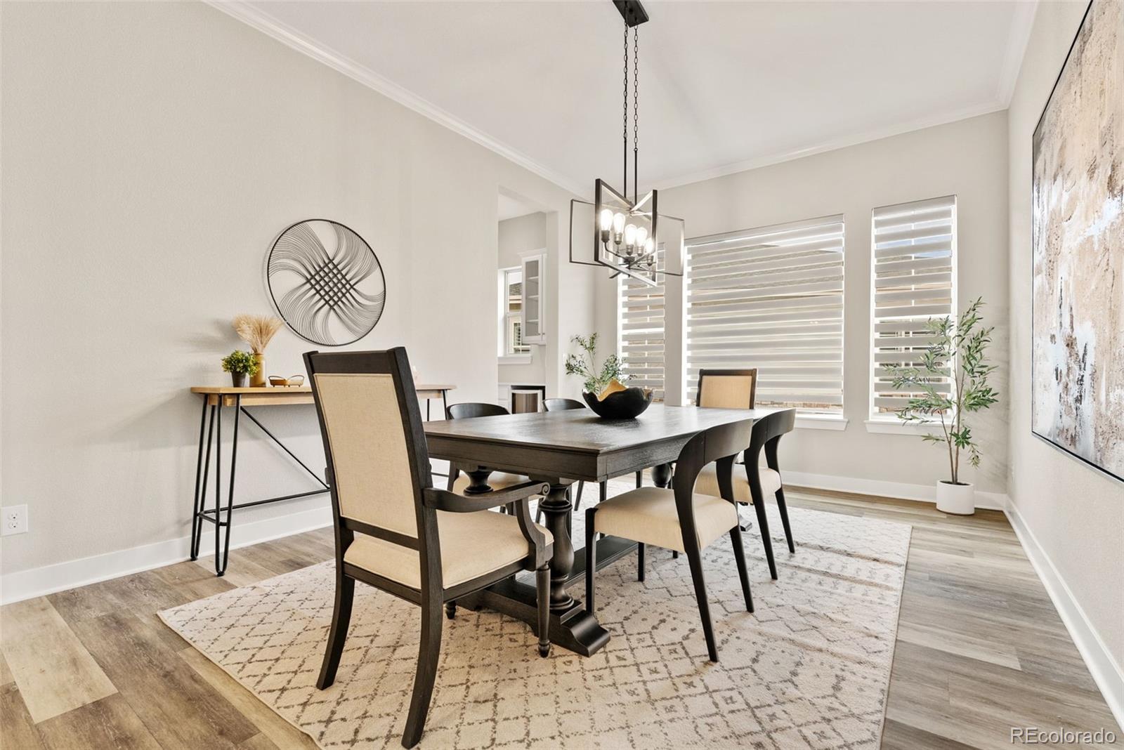 27620 E Lakeview Drive