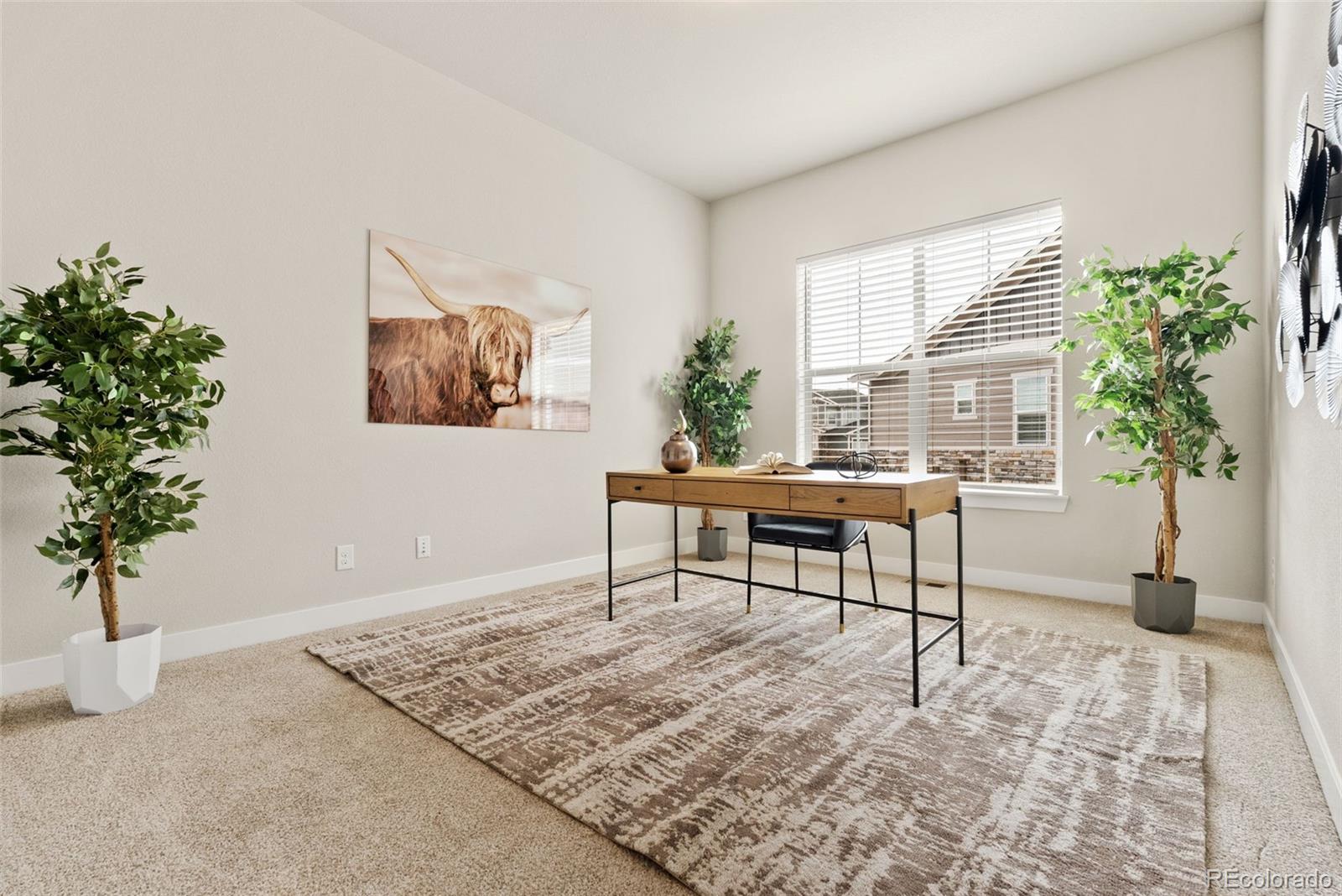 27620 E Lakeview Drive