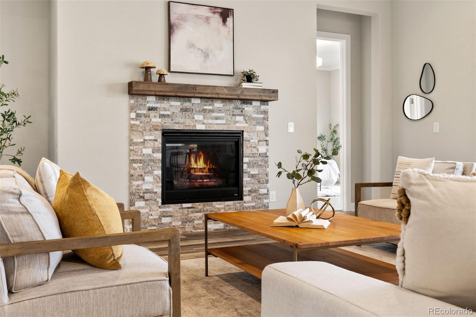 27620 E Lakeview Drive