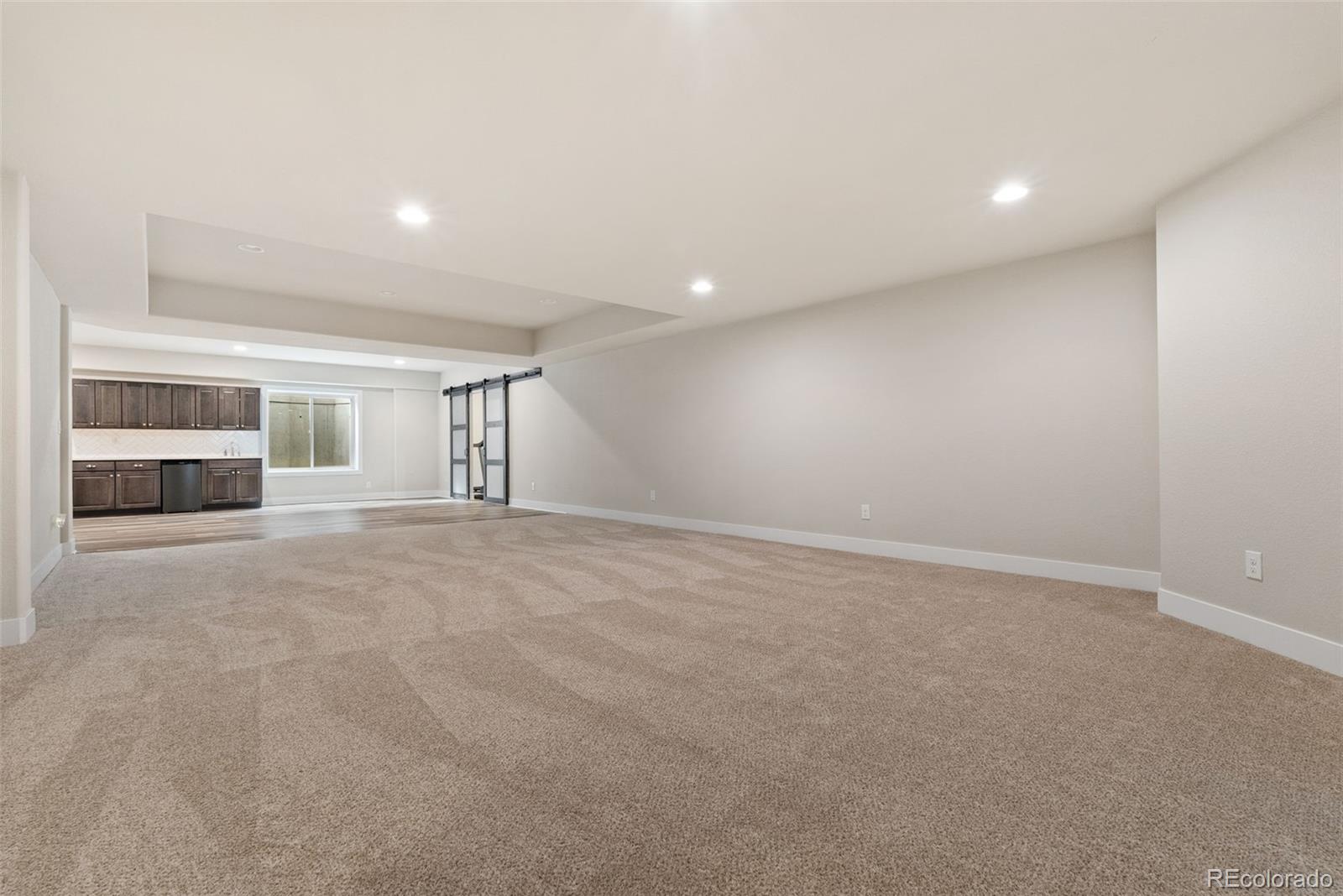 27620 E Lakeview Drive