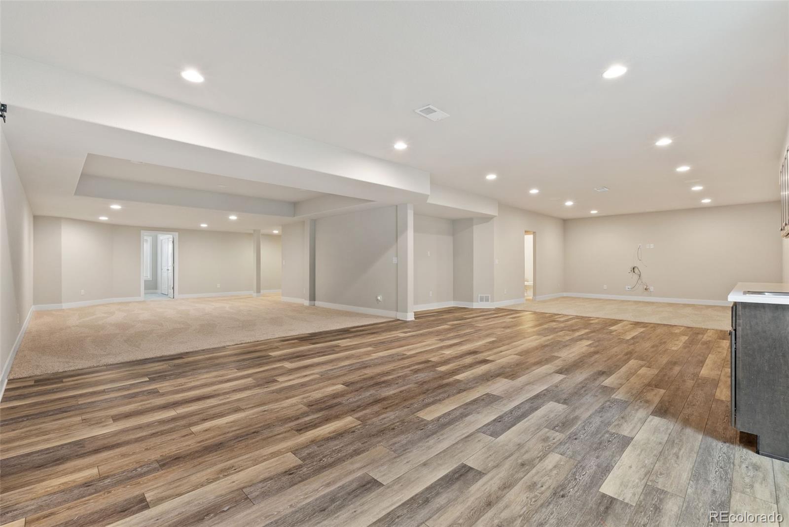 27620 E Lakeview Drive