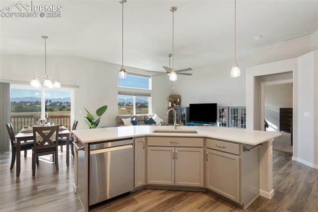 6904 Bigtooth Maple Drive
