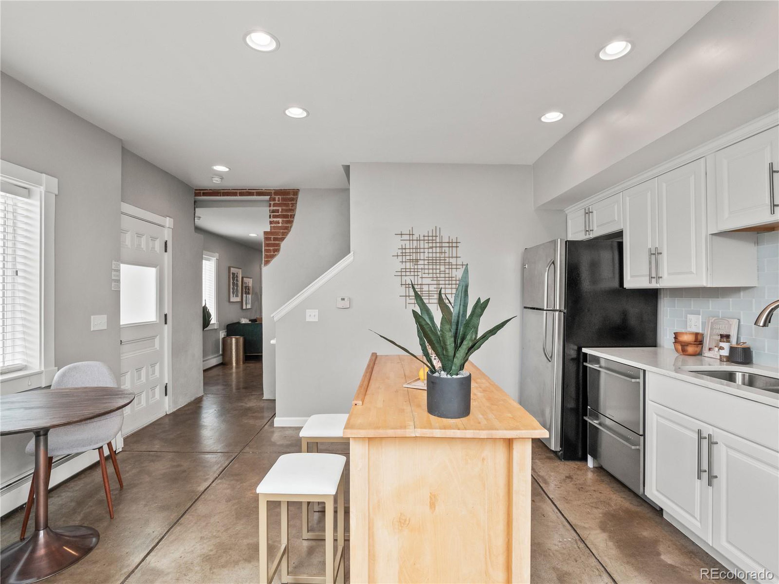 1318 E Martin Luther King Jr Blvd