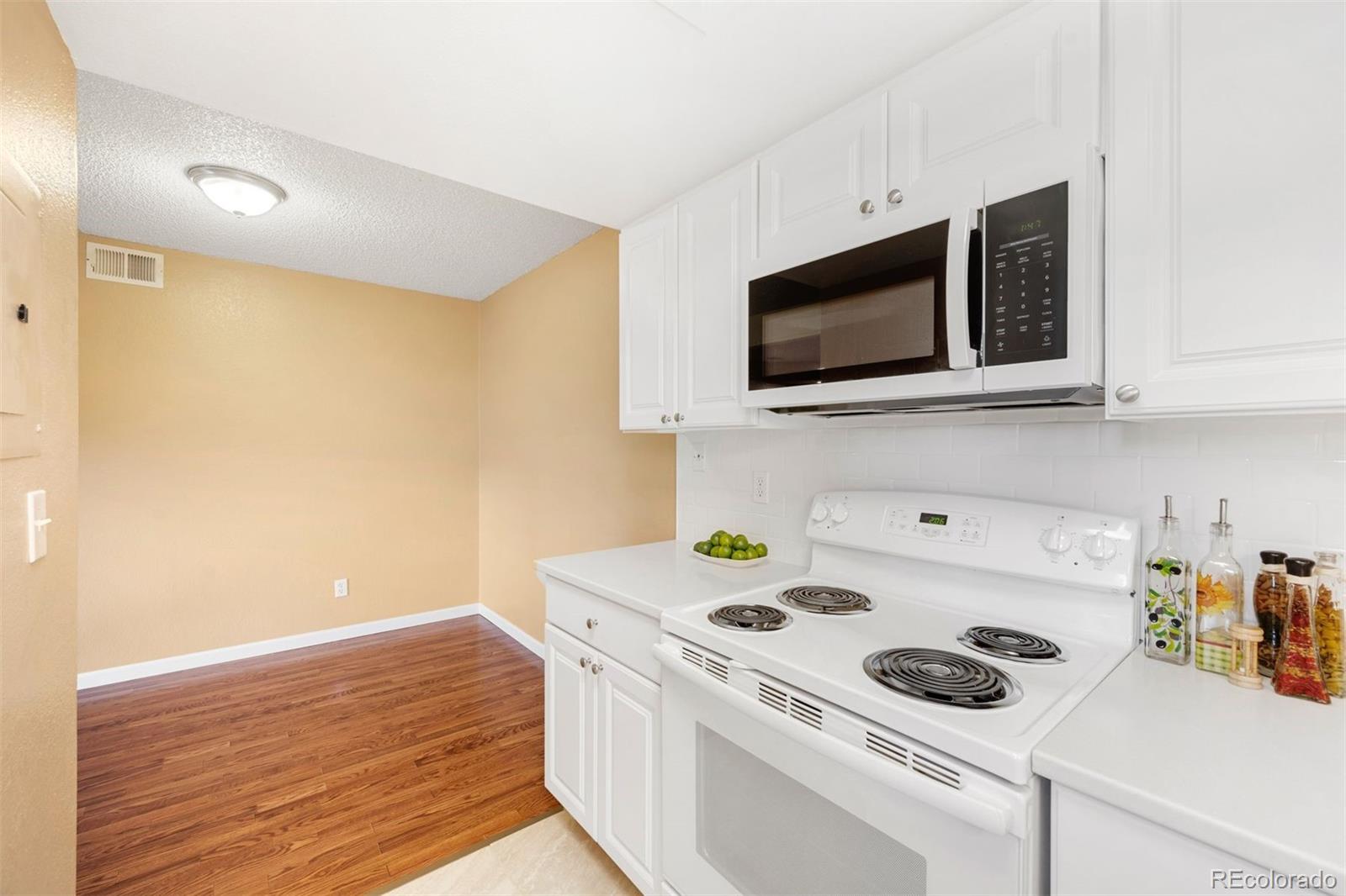 15594 E Arizona Avenue Unit: 104