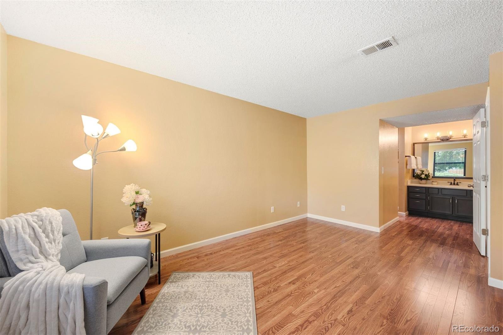 15594 E Arizona Avenue Unit: 104