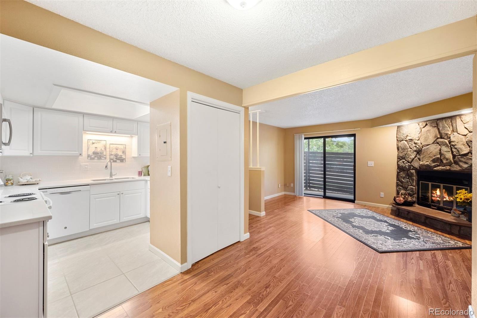 15594 E Arizona Avenue Unit: 104