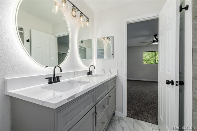 1060 S Parker Road Unit: 28